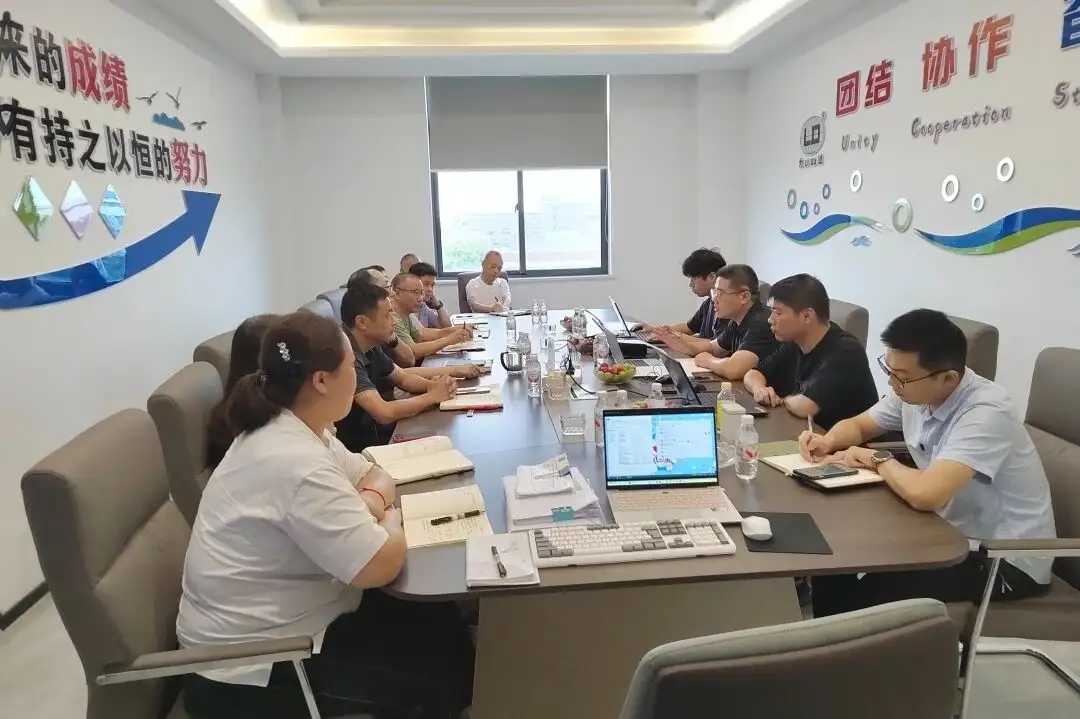 Changshu poliester prolazi na licu mjesta revizijom Suzhou Energy Conservation Supervision
